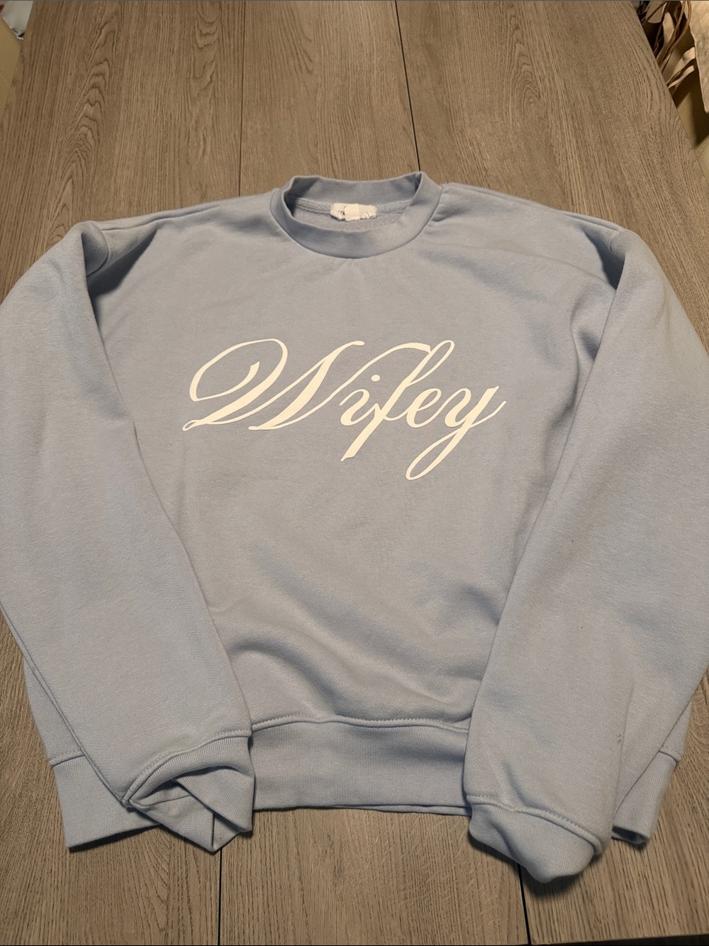 Light Blue 'Wifey' Crewneck Sweatshirt
